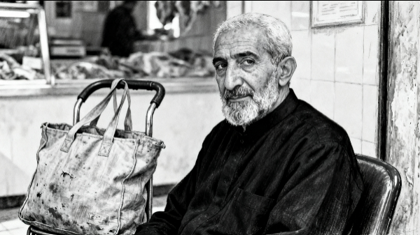 Storyboard showing an elderly customer sitting on the chair
